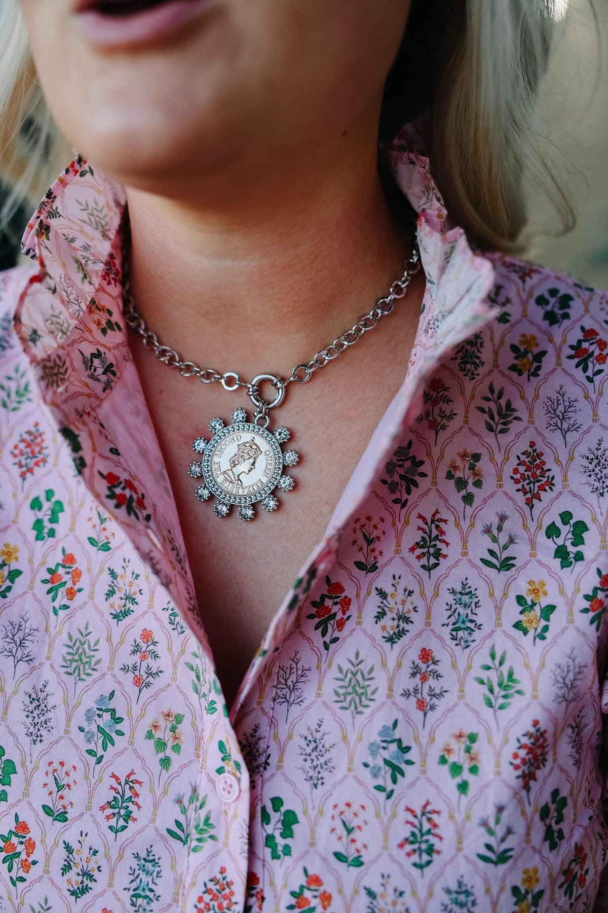 Queen's Coin Statement Necklace (Rhodium/Clear)