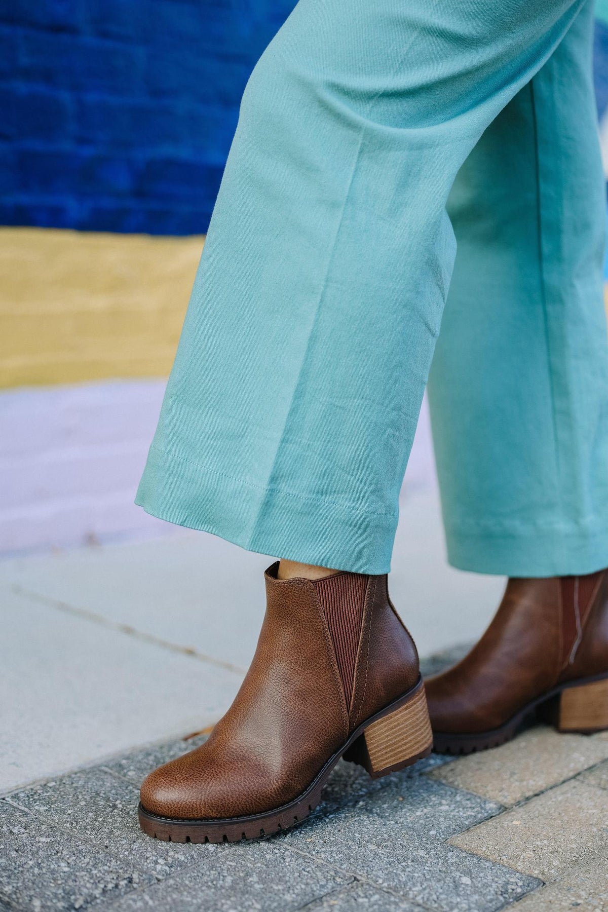 Jody Block Heel Ankle Boot (Brown)