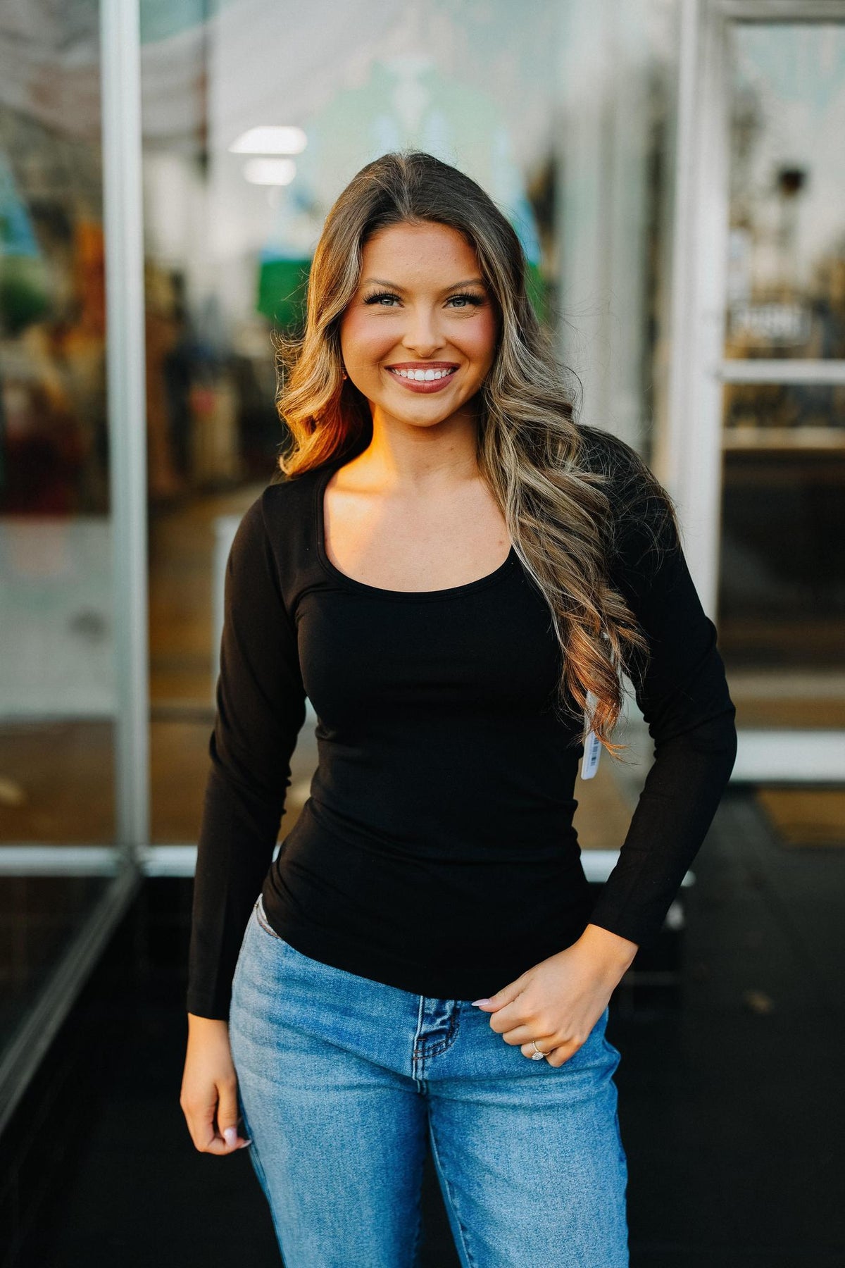 The Scoop Long Sleeve-Black