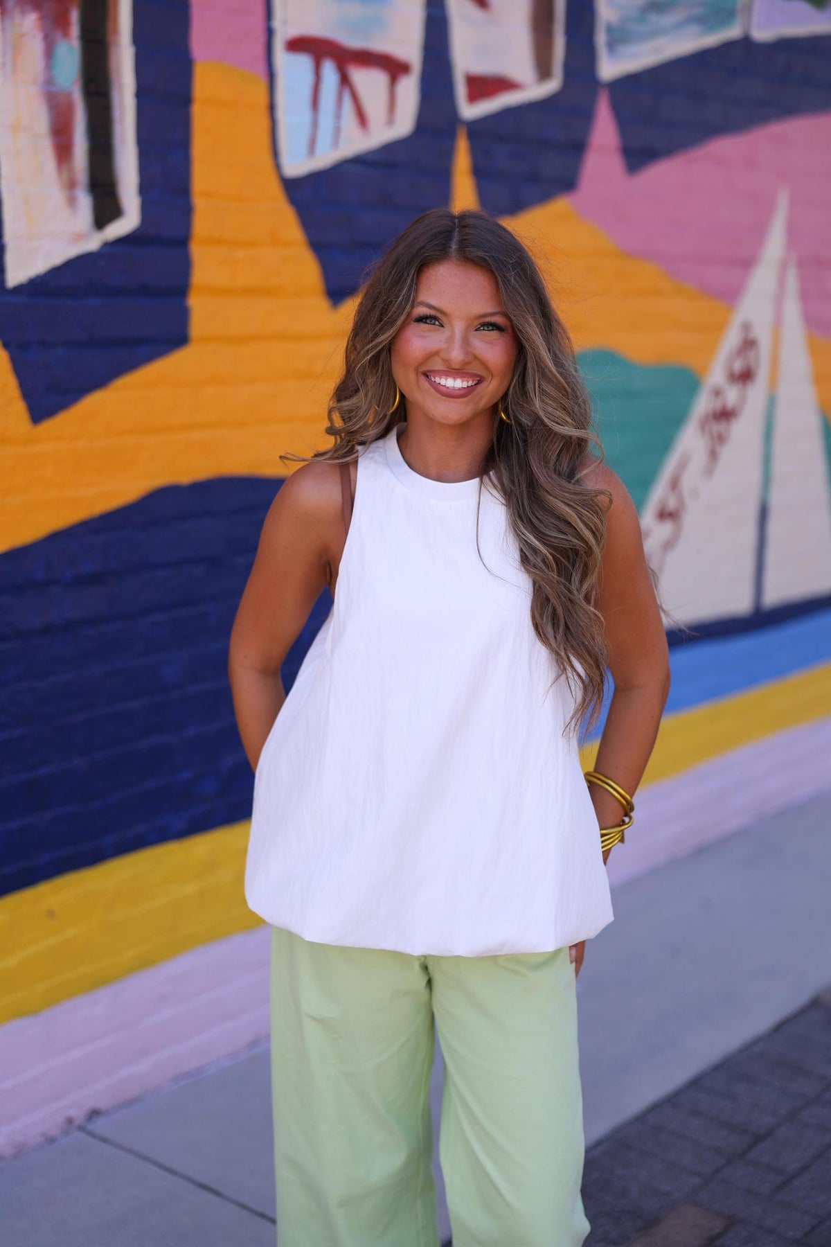 White Sleeveless Crew Neck Top
