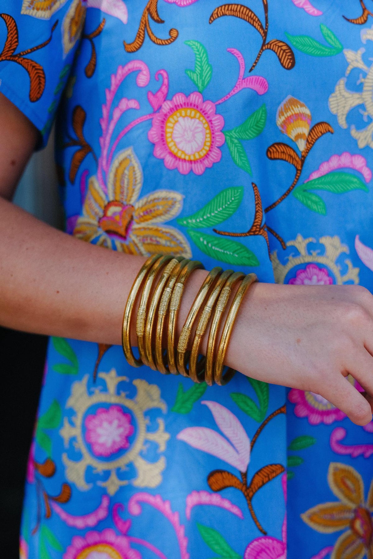 Gold All Weather Bangles (Set Of 9) - Serenity Prayer