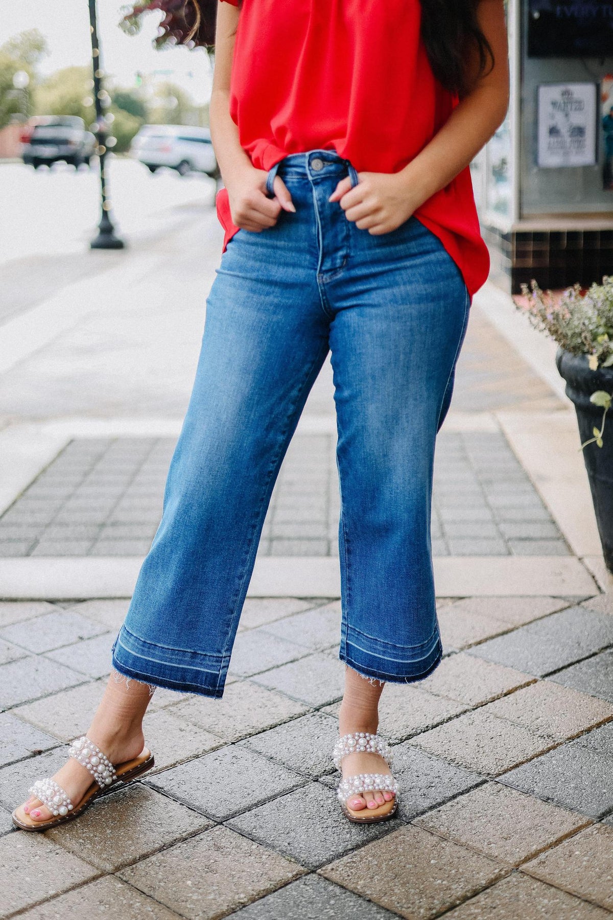 The Kelly Cropped Jean